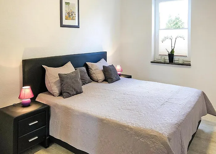 House Seeperle, בית נופש Sommersdorf (Mecklenburg-Vorpommern)