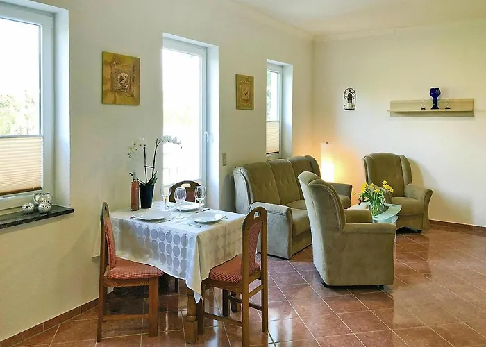 House Seeperle, בית נופש Sommersdorf (Mecklenburg-Vorpommern)